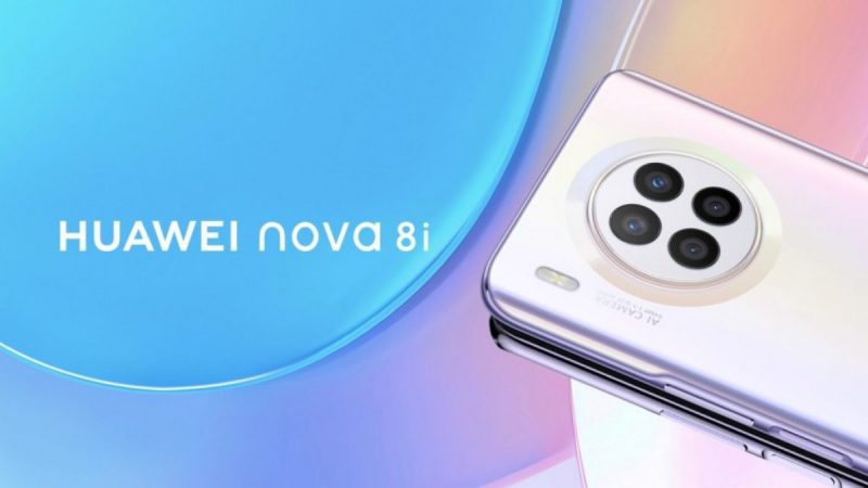 Huawei Nova 8i:ssä on neljä takakameraa pyöreällä kamera-alueella.