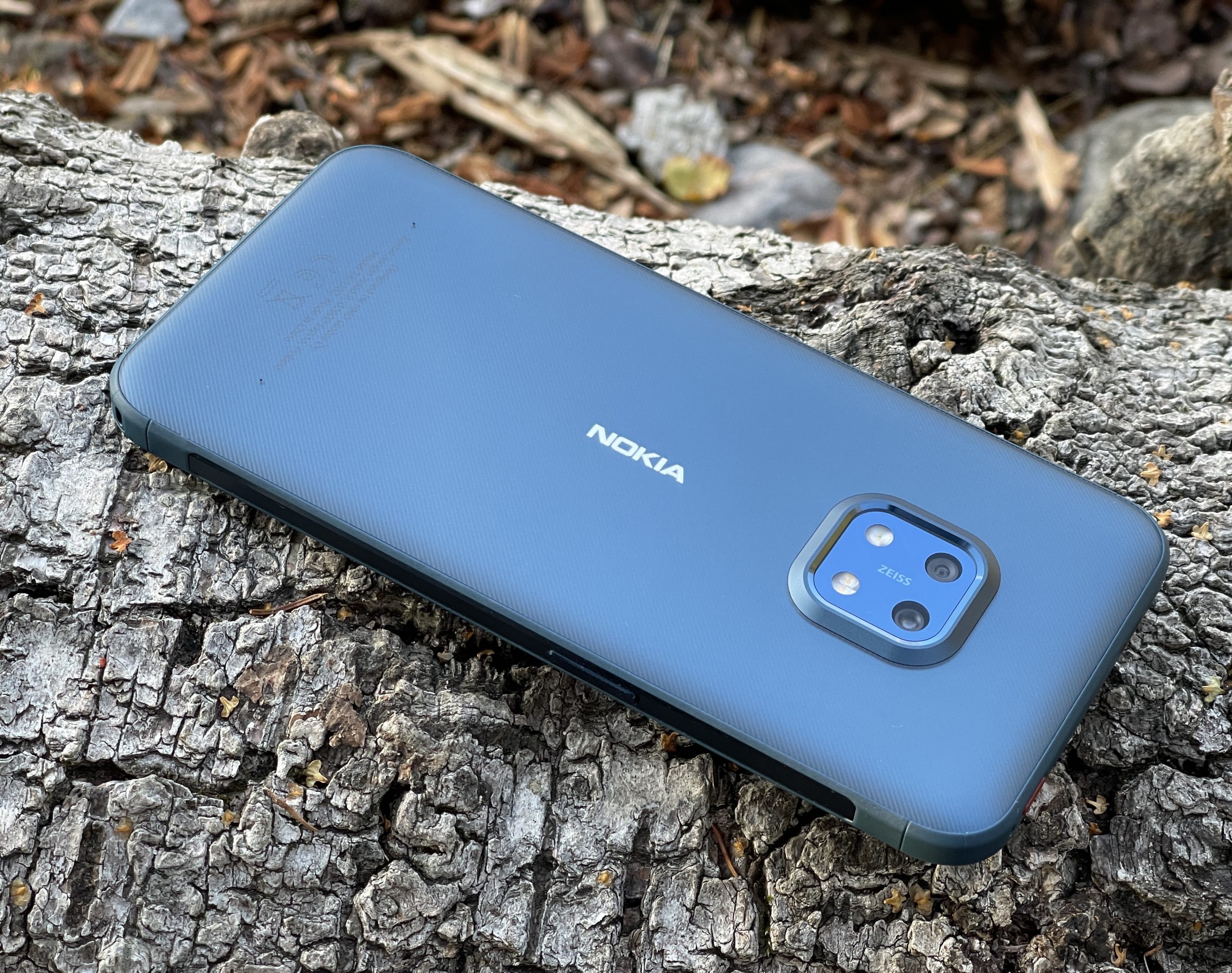 Nokia XR20 kestää kovempaakin käyttöä.