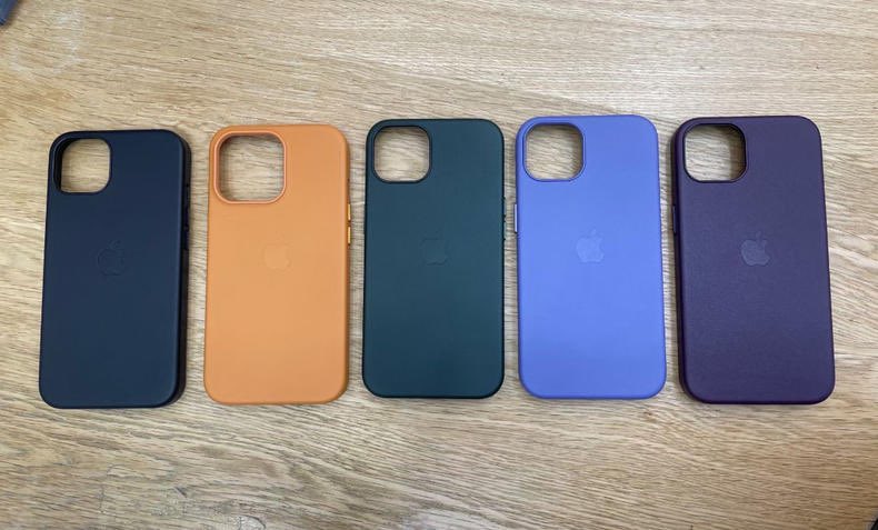Applen virallisten kuorten näköisiä iPhone 13 -puhelinten nahkasuojakuoria.