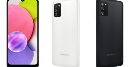 Samsung Galaxy A03s valkoisena ja mustana.