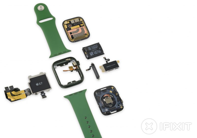Apple Watch Series 7 iFixitin purkamana.
