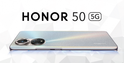 Honor 50 -älypuhelin Frost Crystal -värissä.