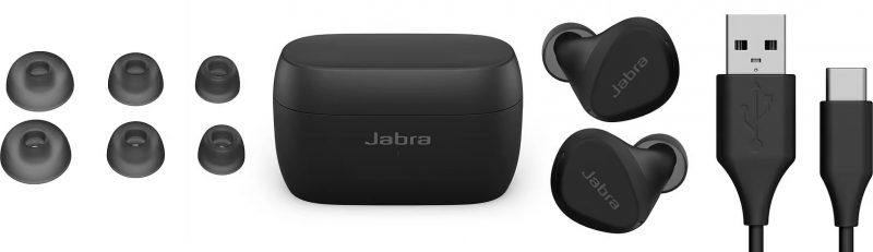 Jabra Elite 4 Active -kuulokkeiden mukana toimitetaan kolme eri tulppakokoa sekä USB-A-USB-C-kaapeli.