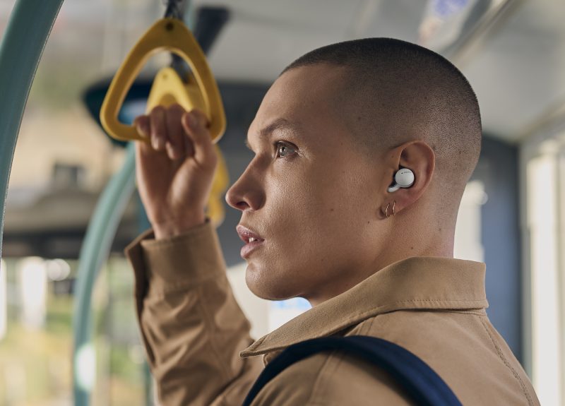 Sony LinkBuds -kuulokkeet tarjoavat uudenlaisen muotoilun.
