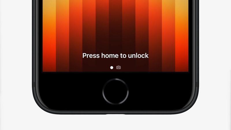 Uudessakin vuonna 2022 esitellyssä iPhone SE:ssä on edelleen perinteinen kotipainike Touch ID:llä.