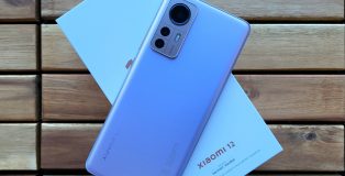 Xiaomi 12.