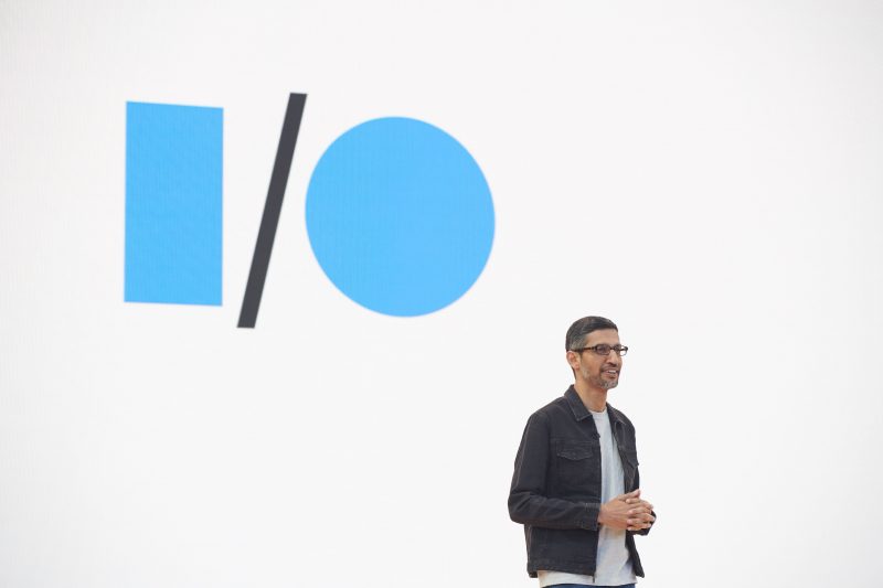 Alphabetin ja Googlen toimitusjohtaja Sundar Pichai.
