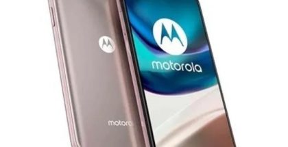Motorola Moto G42 vaaleanruskeana.
