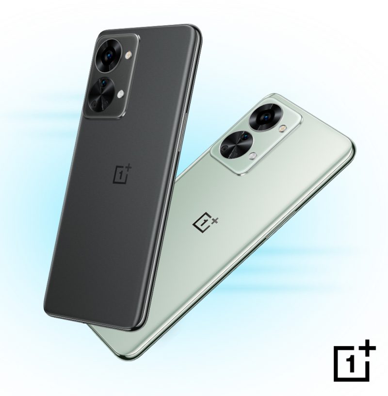 OnePlus Nord 2T 5G:n kaksi värivaihtoehtoa.