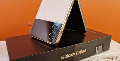 Samsung Galaxy Z Flip4.
