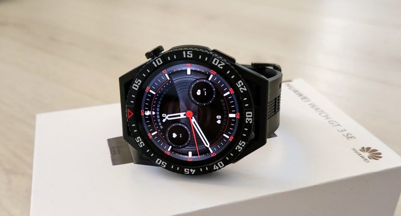 Huawei Watch GT 3 SE on hintaisekseen monipuolinen treenikumppani.