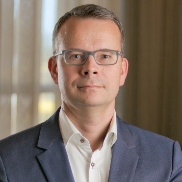 Nokian uusi lakiasiainjohtaja Esa Niinimäki.