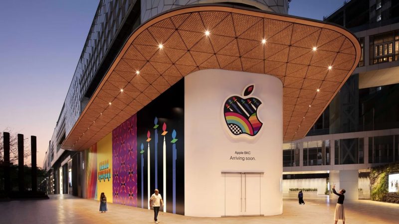 Intian ensimmäinen Apple Store avautuu Mumbaissa. Kuva: Apple.