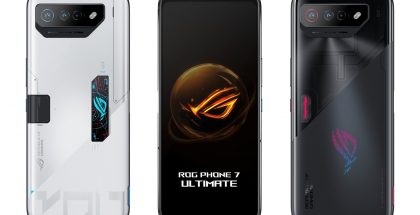 Vasemmalla Asus ROG Phone 7 Ultimate, oikealla ROG Phone 7. Kuva: Roland Quandt / WinFuture.de.