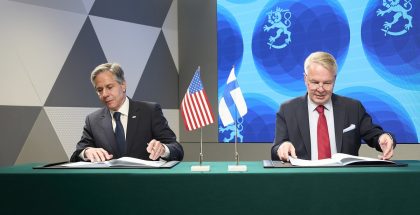 Kuvassa vasemmalla Yhdysvaltain ulkoministeri Antony Blinken ja oikealla Suomen ulkoministeri Pekka Haavisto. Kuva: Ulkoministeriö / Kimmo Räisänen.