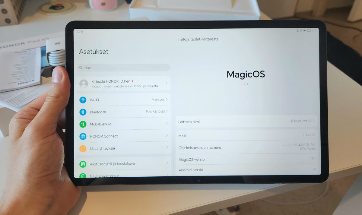 Magic OS 7.1 -ohjelmisto perustuu Android 13:een.