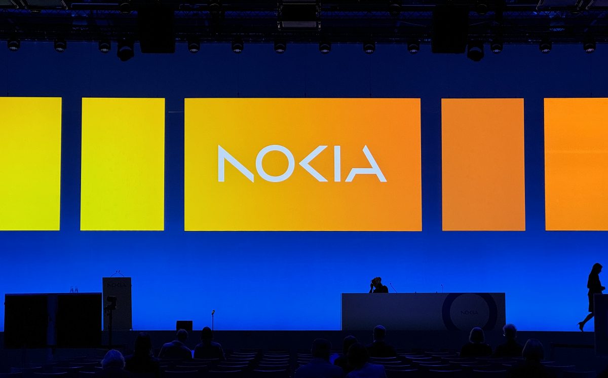 Nokian logo yhtiökokouksessa.