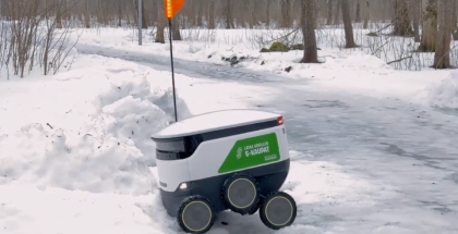 S-ryhmän käyttämä Starship Technologiesin robotti on saanut uusia ominaisuuksia talviolosuhteissa paremmin pärjäämiseksi.