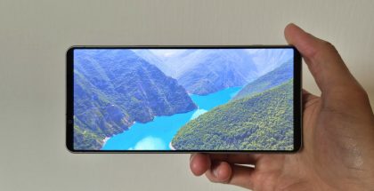 Sony Xperia 1 VI:ssä on 6,5 tuuman ja 120 hertsin AMOLED-näyttö.