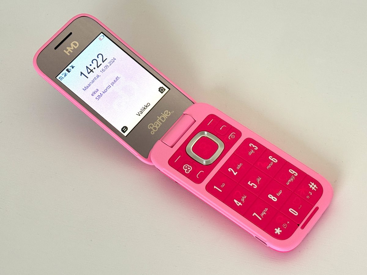 HMD Barbie Phone on loppujen lopuksi yksinkertainen peruspuhelin.