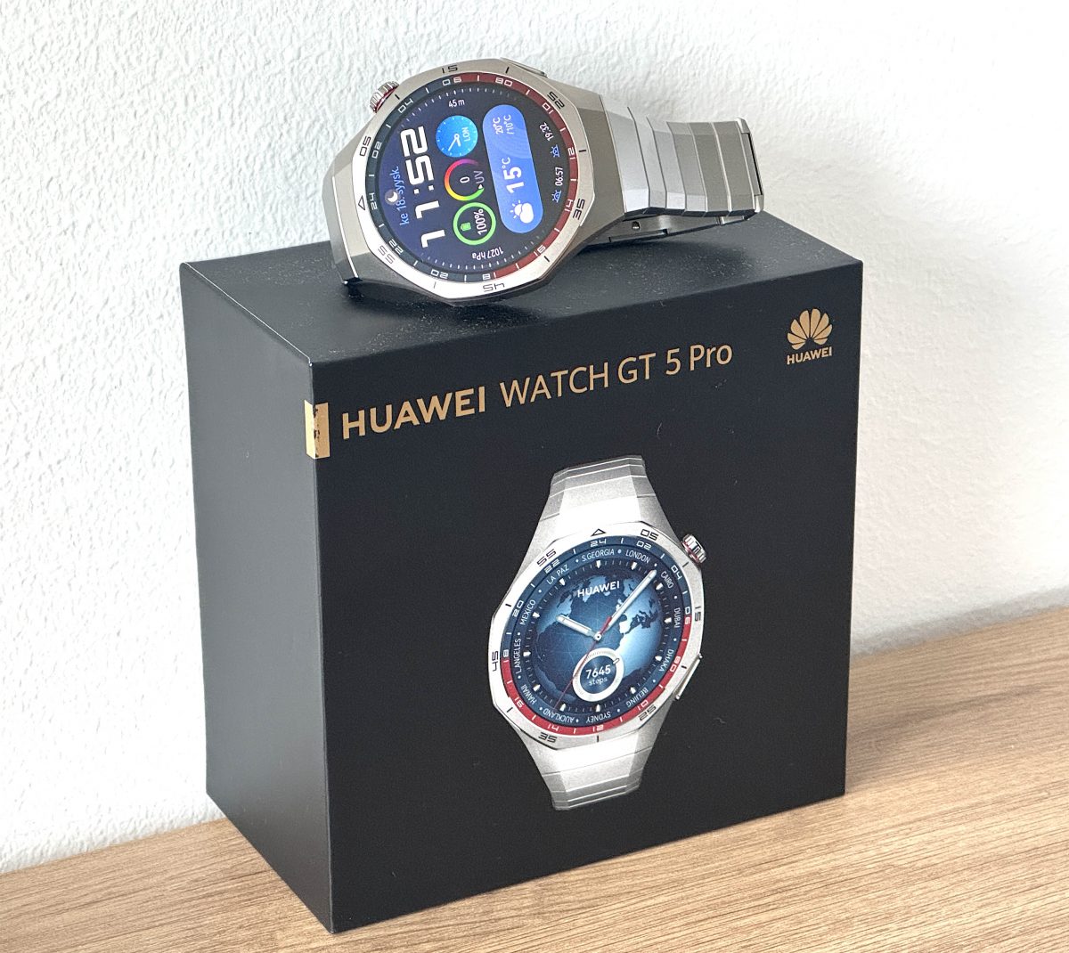 Huawei Watch GT 5 Pro.