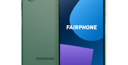 Fairphone 5 vihreänä.