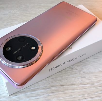 Honor vahvisti: tammikuussa tulossa Magic8 Lite -älypuhelin suurella 7 500 milliampeeritunnin akulla