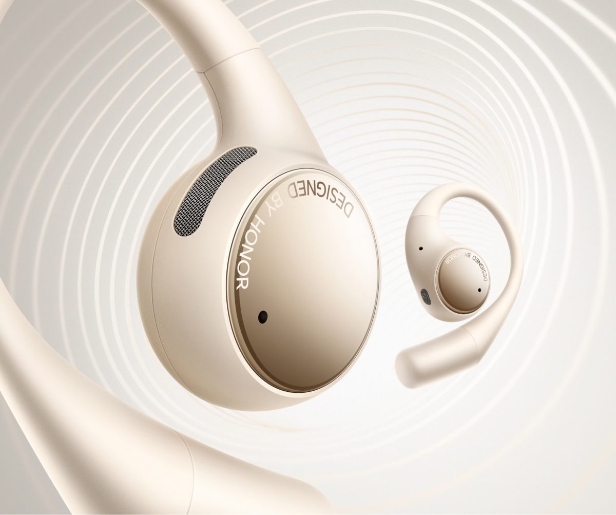 Honor Earbuds Open.