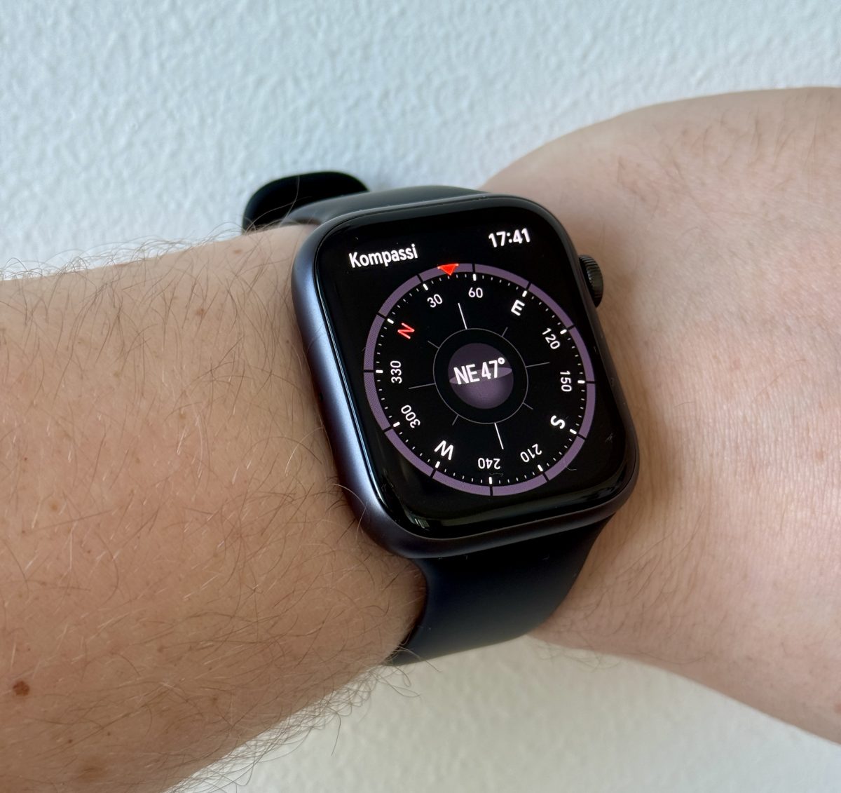 Kompassikin kuuluu Honor Watch 5:n ominaisuuksiin.