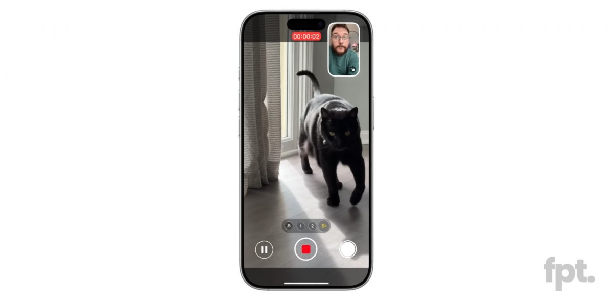 iPhone 17 -huippupuhelimiin huhutaan tukea samanaikaiselle videokuvaukselle taka- ja etukameralle. Kuva: Front Page Tech / Jon Prosser.