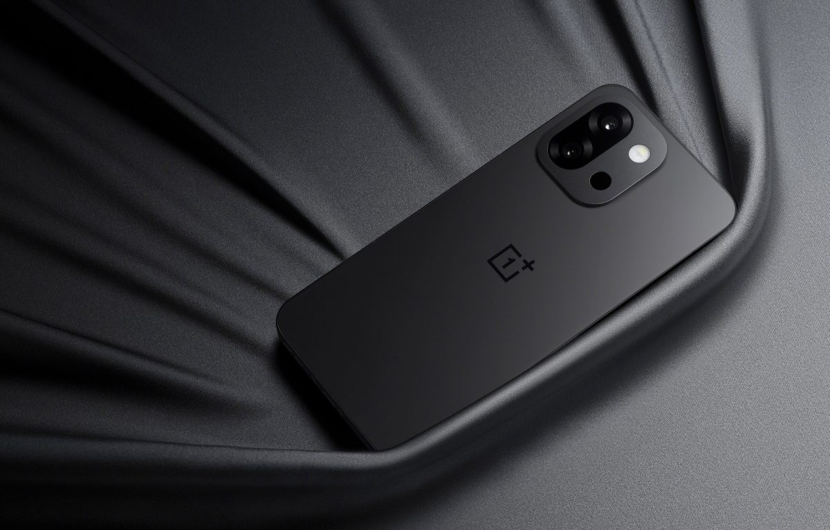OnePlus 13T.