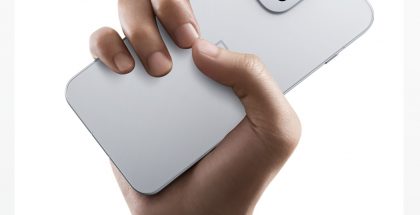 OnePlus 13T erottuu OnePlus 13:sta kompaktimmalla koollaan.