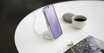 Pixelsnap Charger with Stand on yksi Googlen Pixel 10 -puhelimilleen tarjoamista magneettisen Qi2-latauksen lisävarusteista.