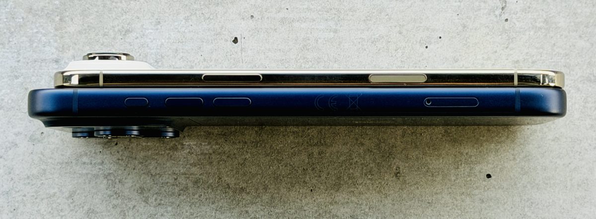 iPhone Air vertailussa iPhone 17 Pro Maxin kanssa. iPhone Air on yli kolme millimetriä ohuempi.