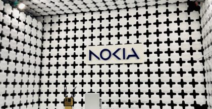 Nokian uusissa tiloissa sijaitsee aiempaa suurempi EMC-testikammio.