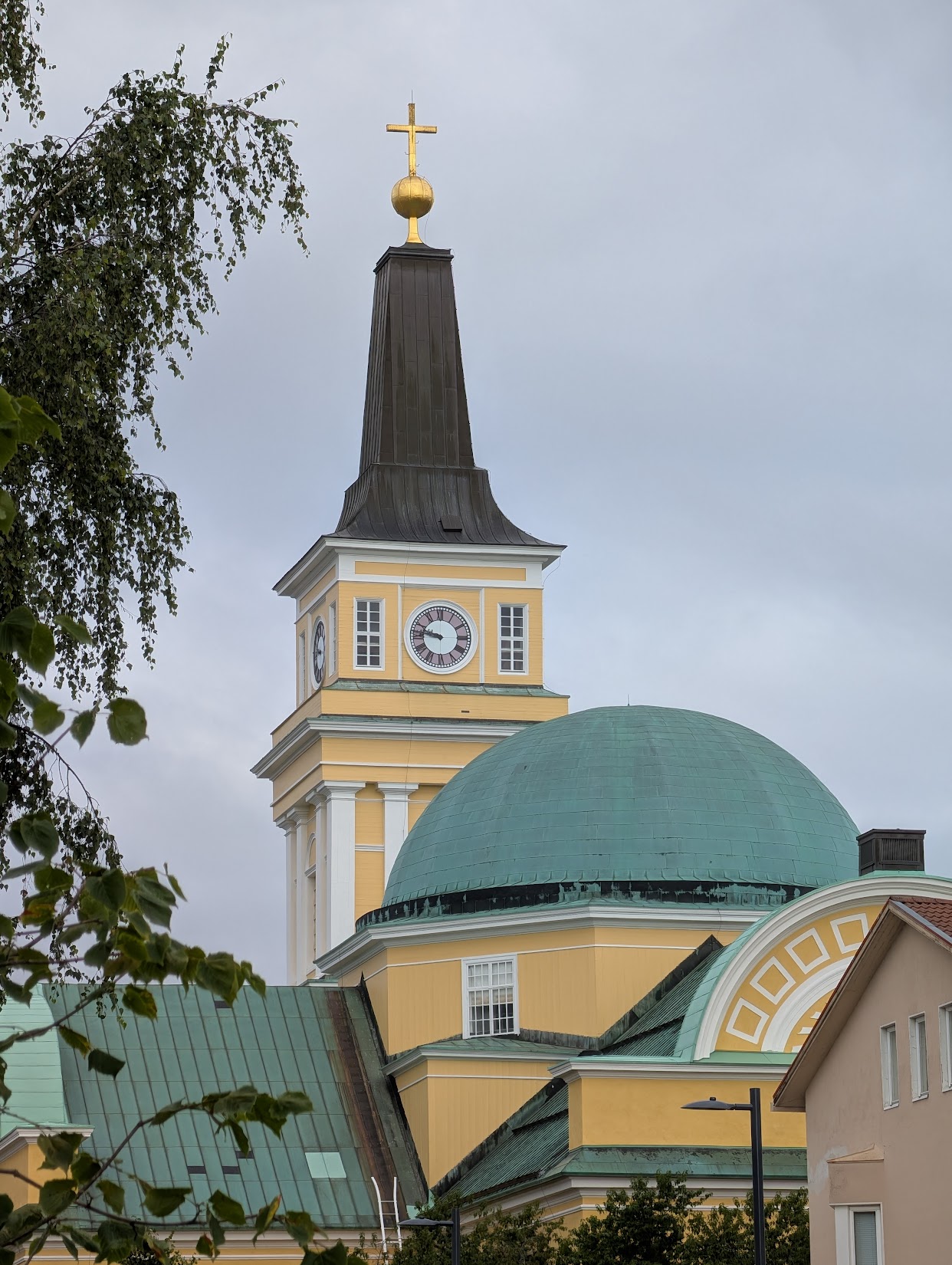 Pääkamera, 2x zoom.