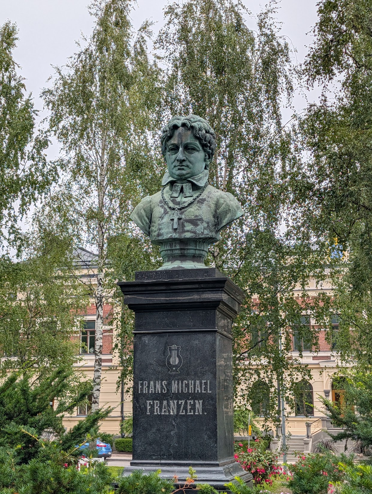 Pääkamera, 2x zoom.