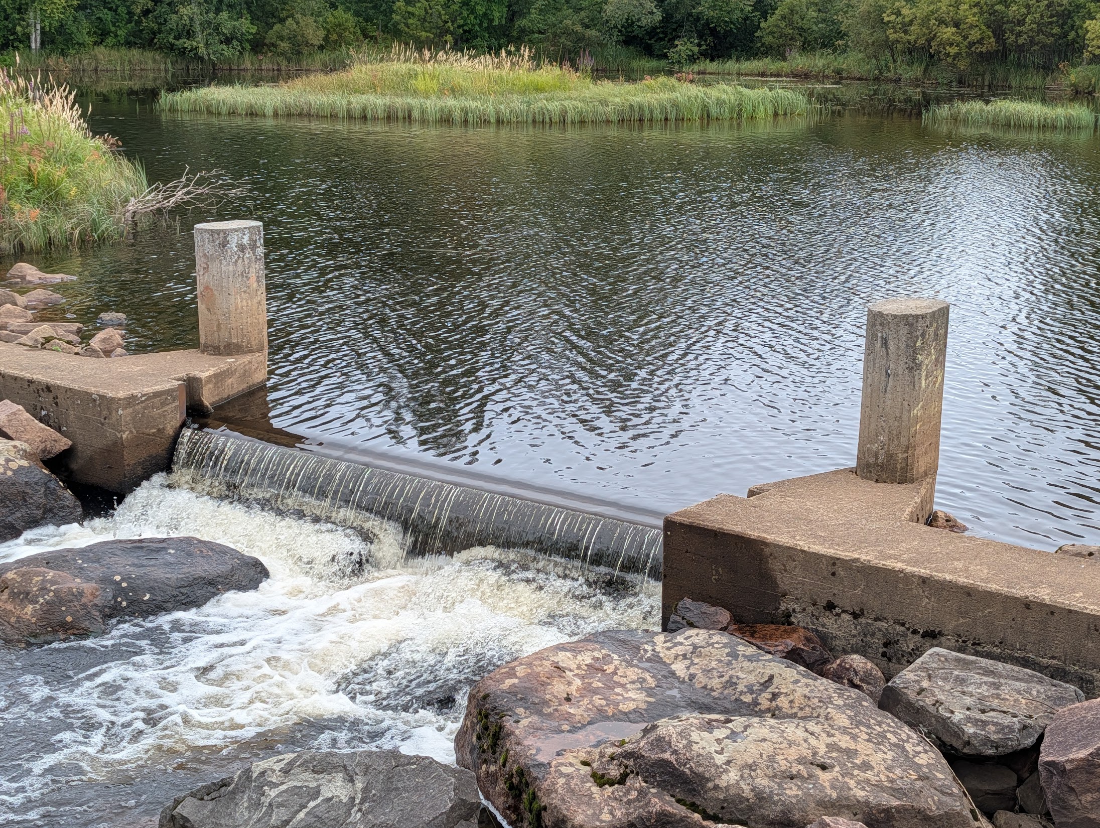 Pääkamera, 2x zoom.