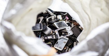 Vanhoja puhelimia. Kuva: Refurbed.