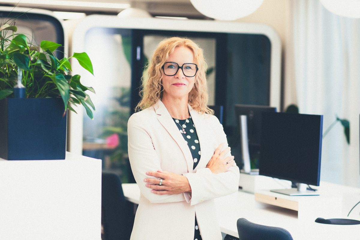 EasyParkin uusi maajohtaja Sanna Tiilikainen.