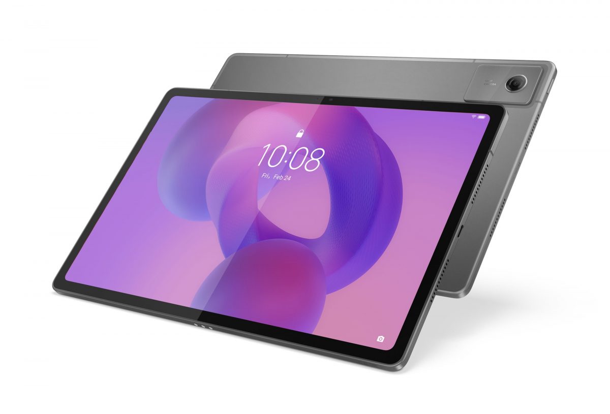 Lenovo Idea Tab Plus.