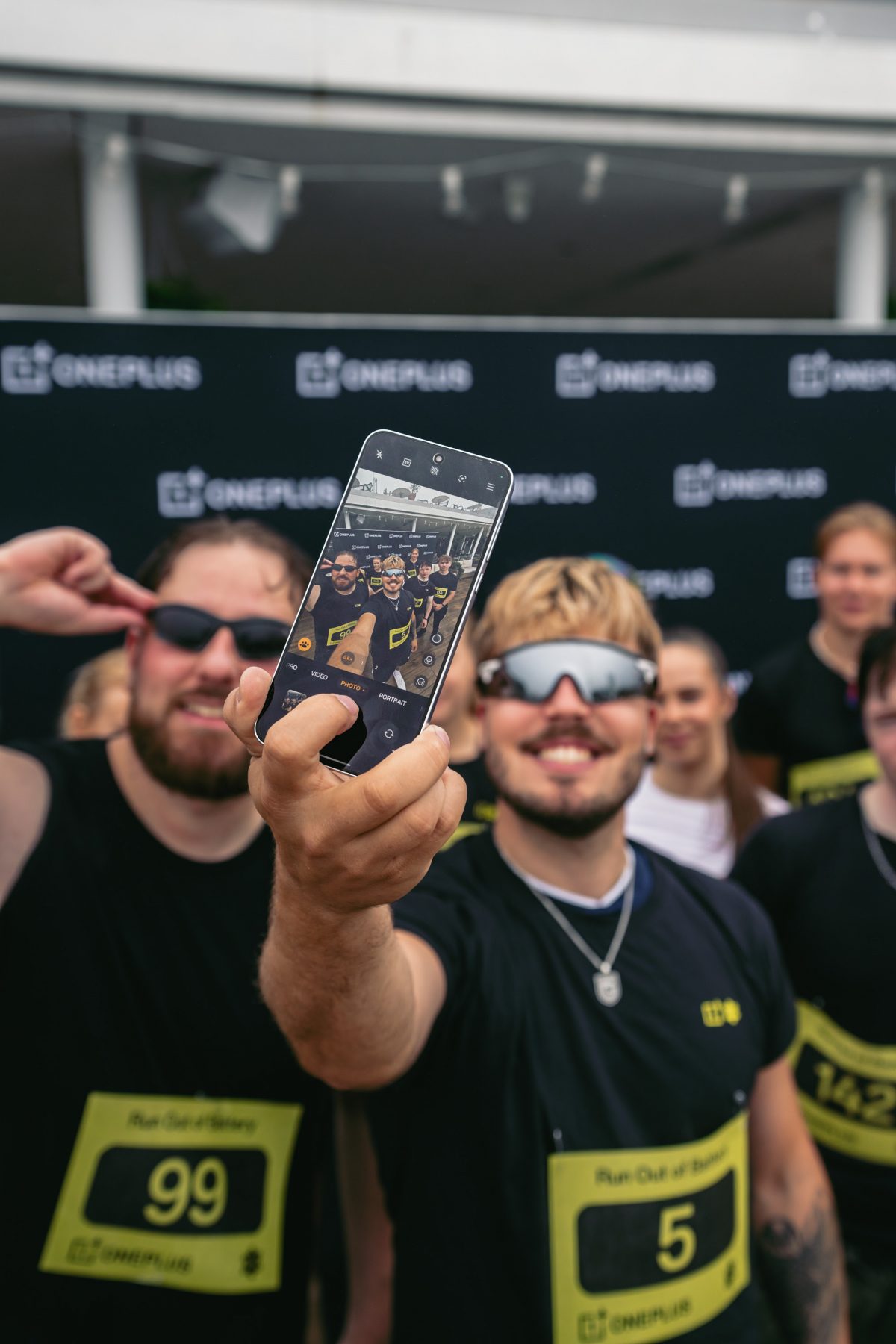 Juoksutapahtuma oli osa OnePlus Nord 5 -puhelimen lanseerauskampanjaa.