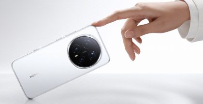 Honor Magic8 Pro valkoisena värivaihtoehtona.