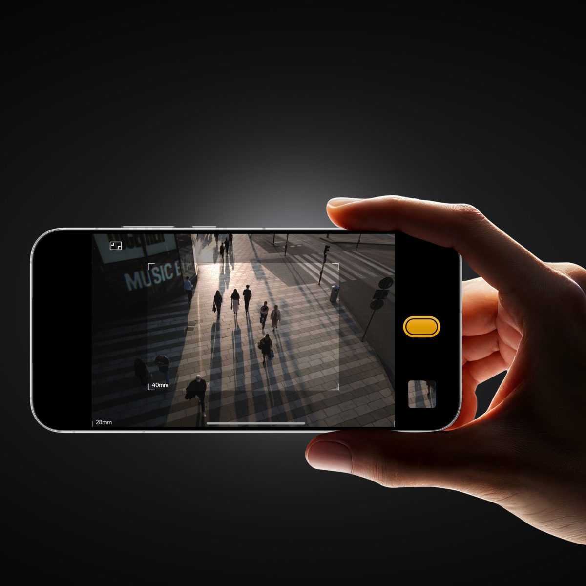 Ricoh-yhteistyö näkyy myös Realme GT8 -puhelinten kamerasovelluksessa.