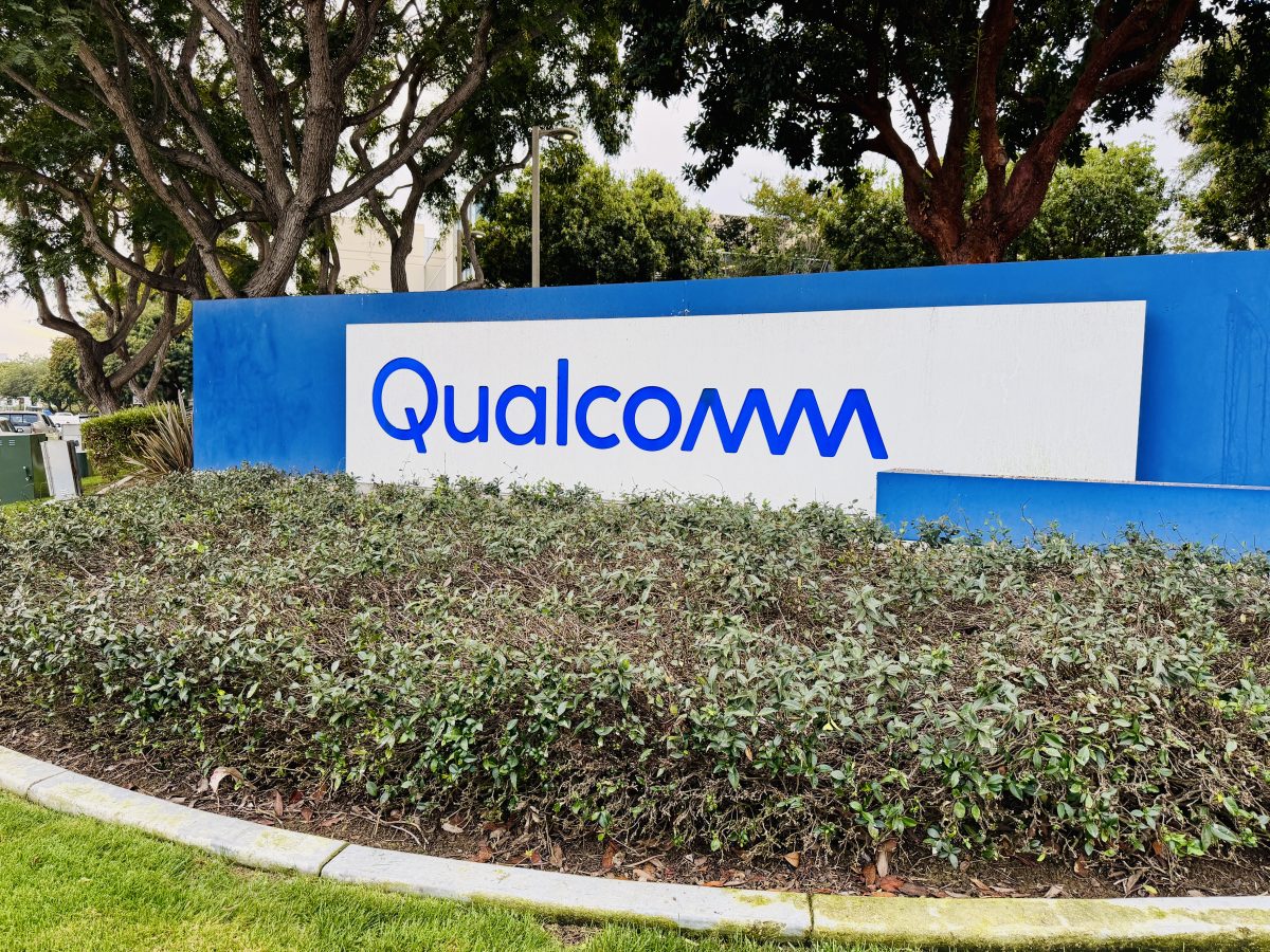 Qualcomm logo.