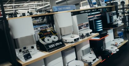 Gigantti povaa robotti-imureista Black Fridayn suosikkia. Kuva: Petri Saarelainen / Gigantti.