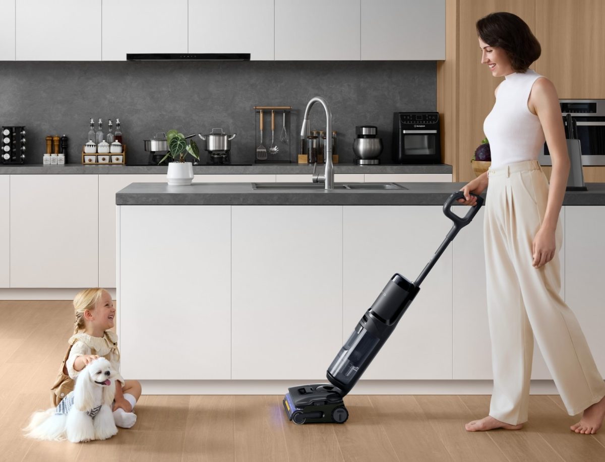 Kuvassa Tineco S7 Stretch Steam Plus.