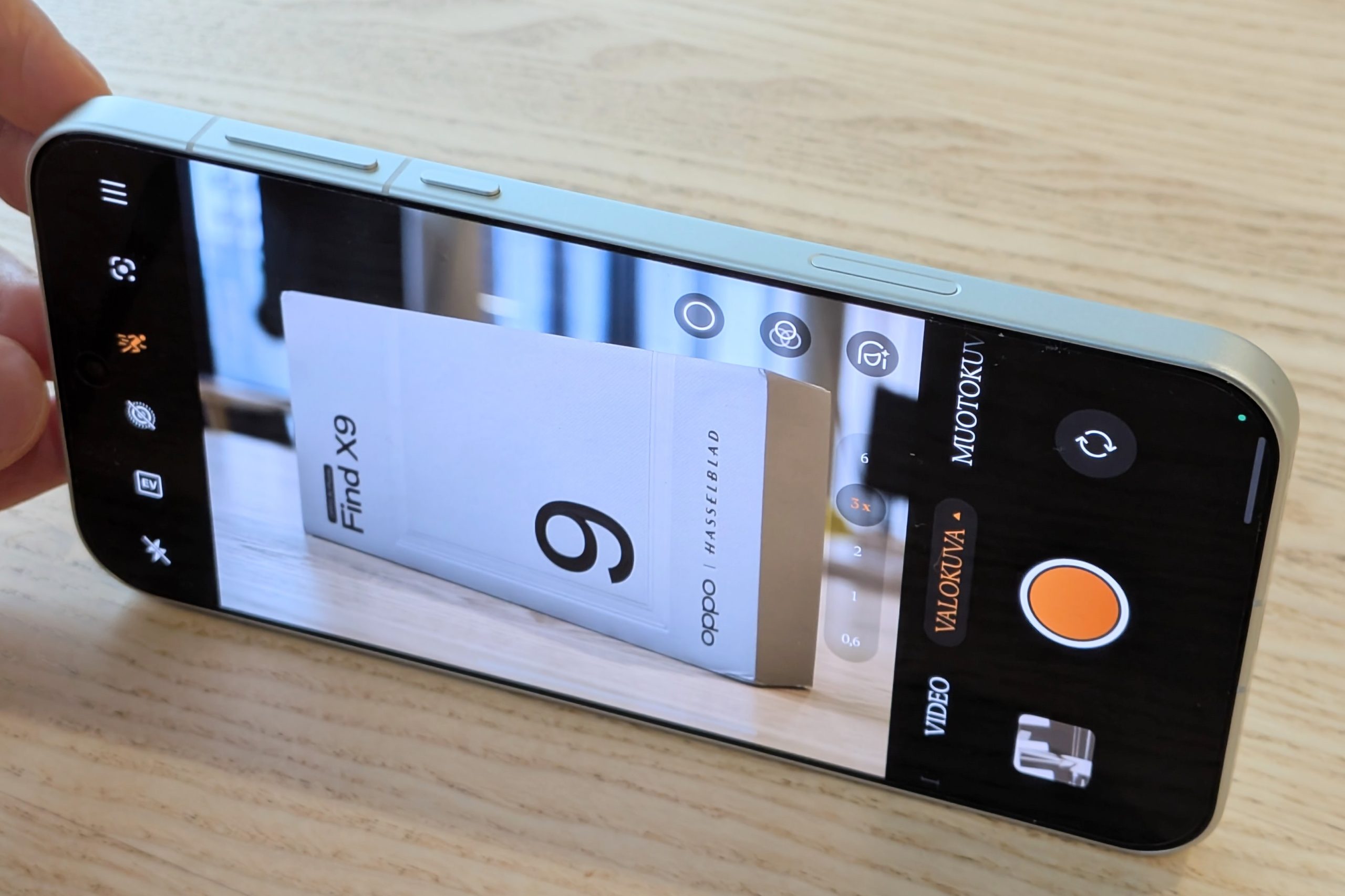 Oppo Find X9 Pron kamerapainike on parhaimmillaan mainio.