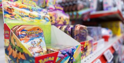 Myös Pokémon kiinnosti edelleen niin verkossa kuin myymälöissä. Kuva: Teemu Riihelä / Verkkokauppa.com.