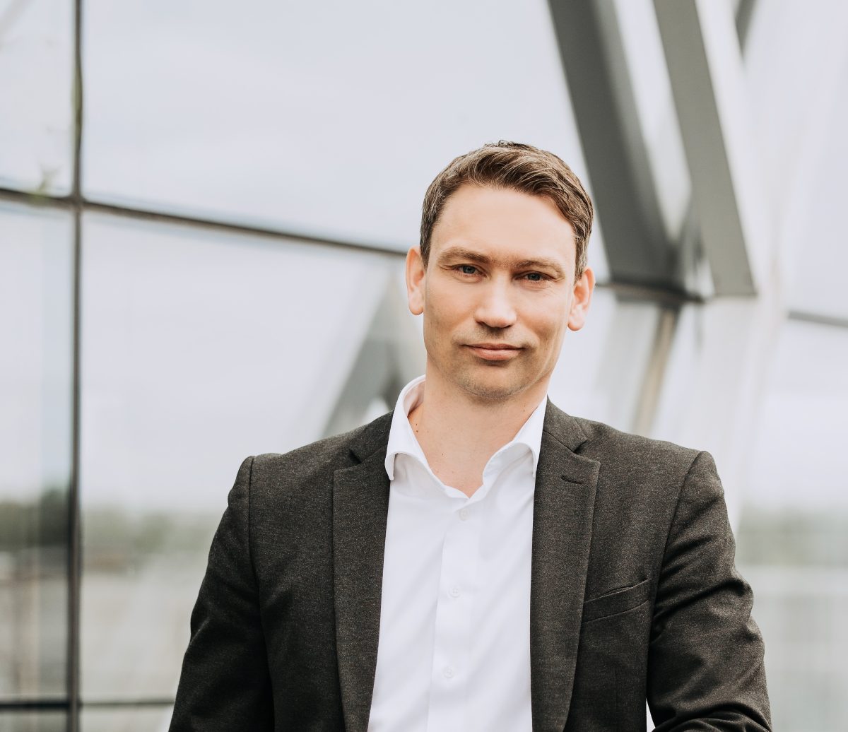 Teet Tiisvelt nousee Telia Finlandin uudeksi teknologiajohtajaksi.